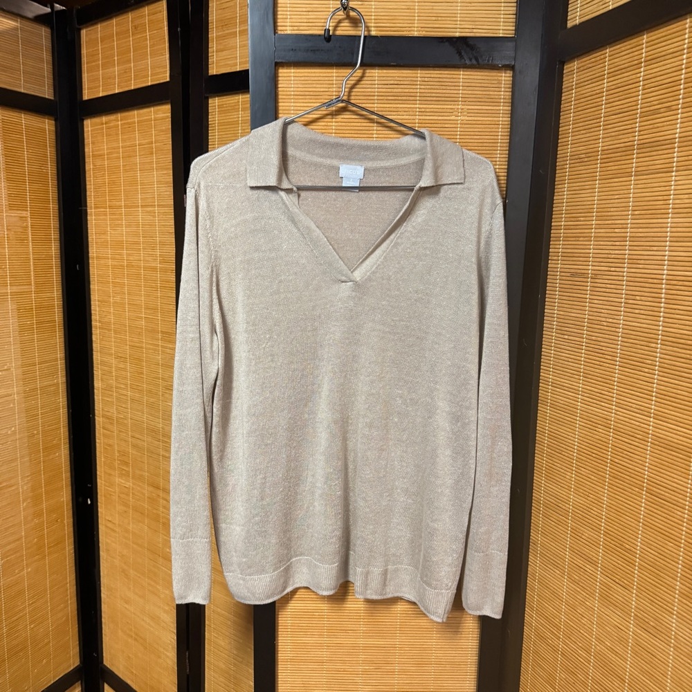 Chico's Taupe V-Neck Top